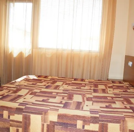 Tonus 招待所 奥布佐尔